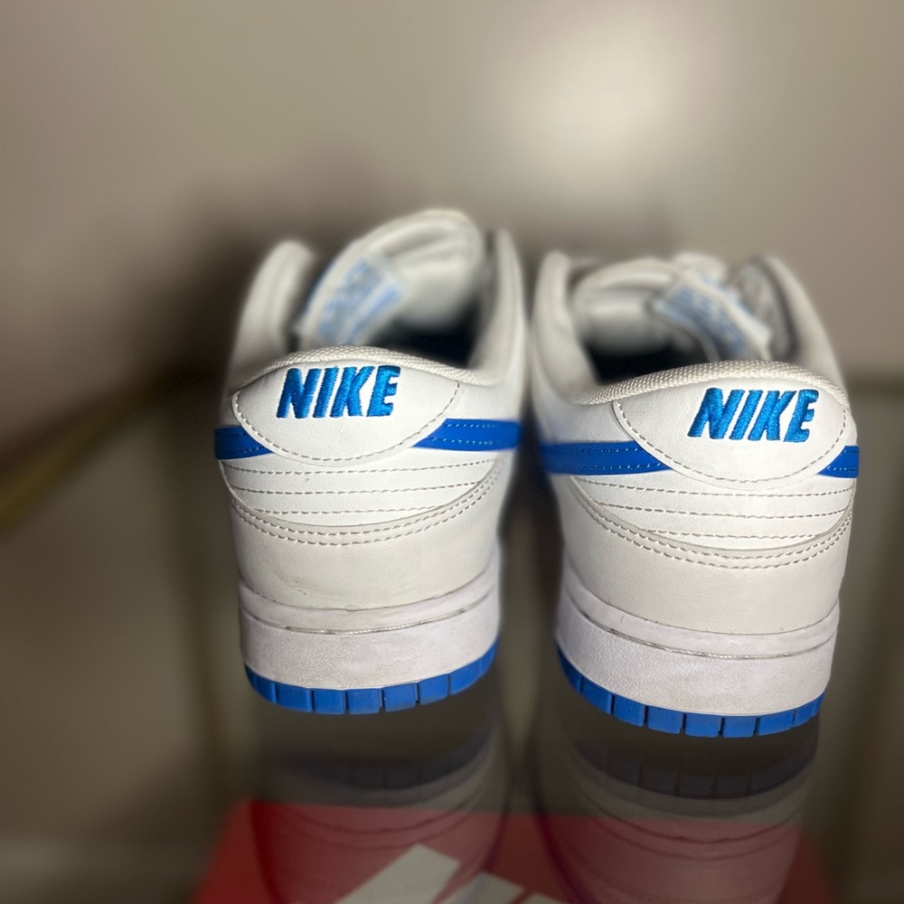 Nike Dunks - Picture 6 of 8